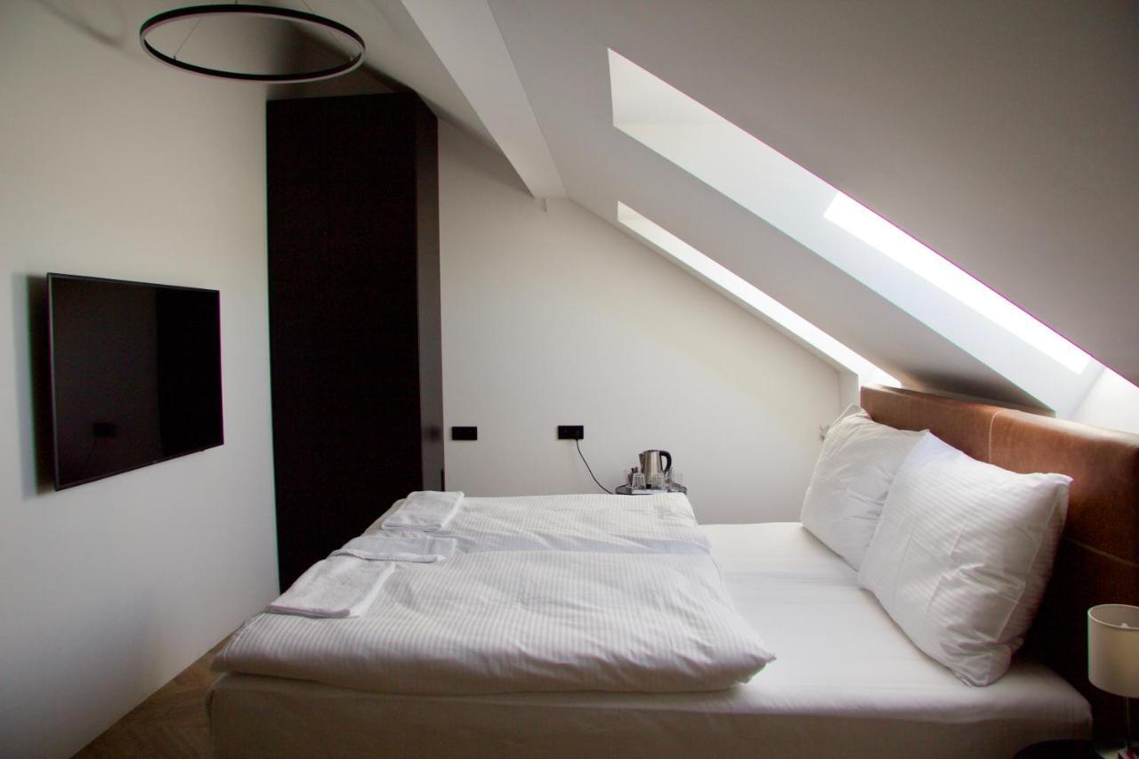 Chevron 4* Praga